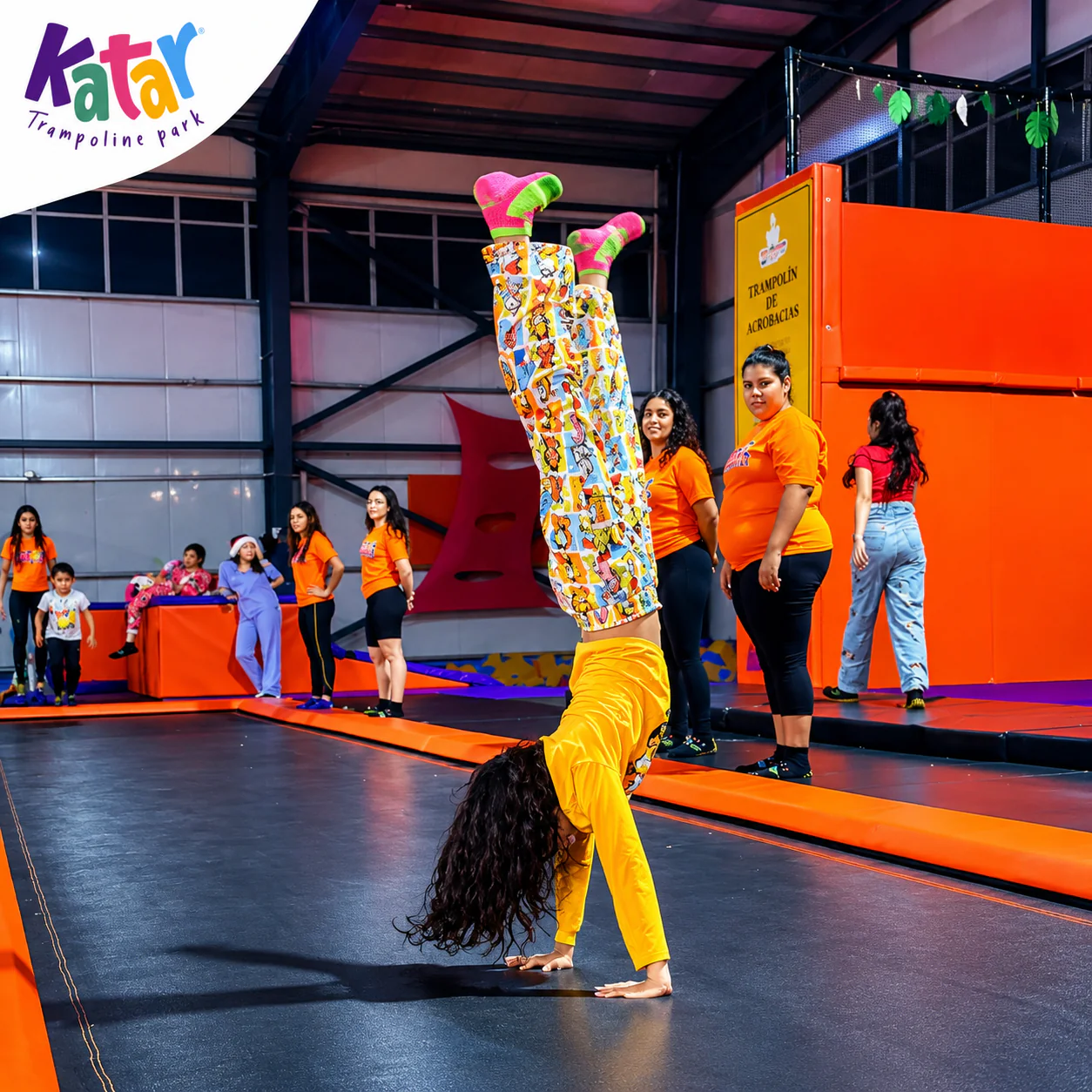 1 Hora de Salto y Diversión para Todas las Edades por $5 en Katar Trampoline Park – Chiriquí - Image 3