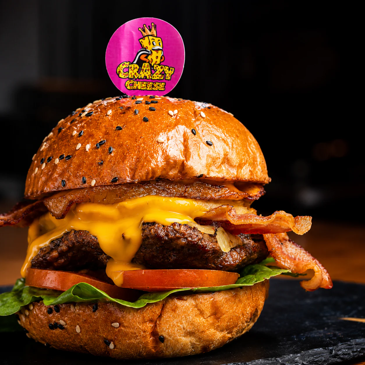 2 Burgers con Papas Fritas + 2 Bebidas por $14 en Crazy Cheese - Chiriquí - Image 5