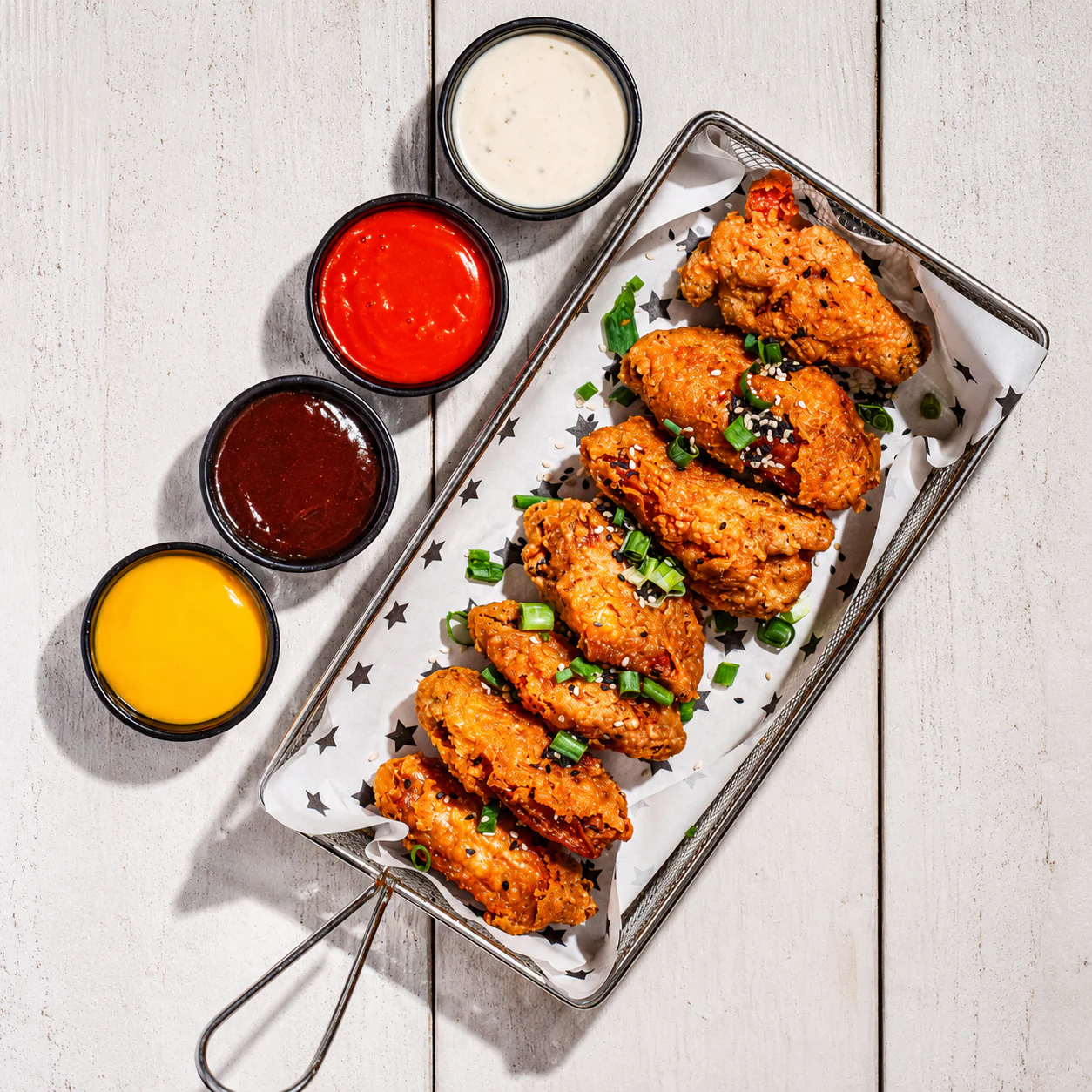 All You Can Eat de Wings y Tenders por una hora para 2 personas por solo $20 en Beauty and The Butcher – Condado del Rey - Image 5