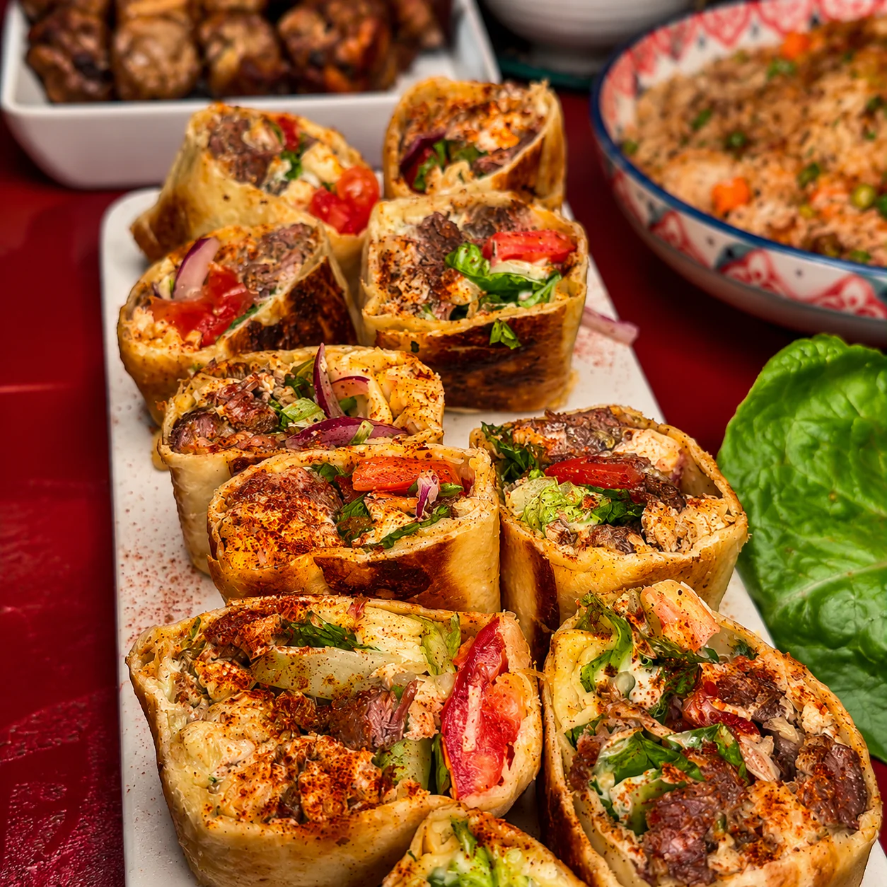 All You Can Eat Turco para 2 Personas con Shawarma, Pinchos, Pizzas Turcas y Té Caliente por $30 en Estambul Turkish Delight - Image 3