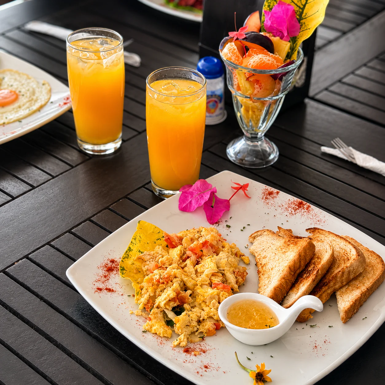 Estadía de 2 Días y 1 Noche para 2 Personas + Desayuno Incluido por $59.99 en Hotel Sister Moon – Isla Grande - Image 5