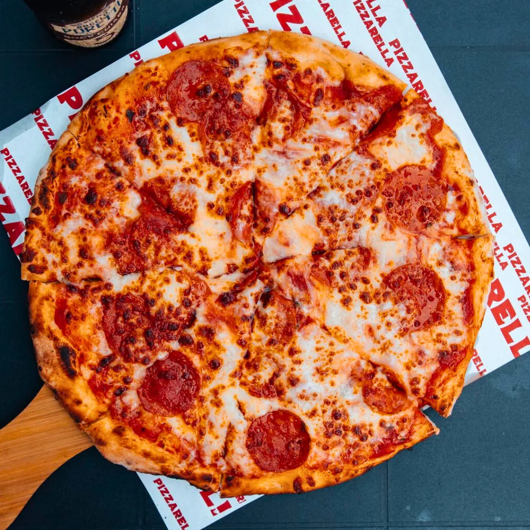 Paga $18 y Disfruta $30 en el Menú de Comidas de Pizzarella Costa del Este y Vía Israel - Image 9