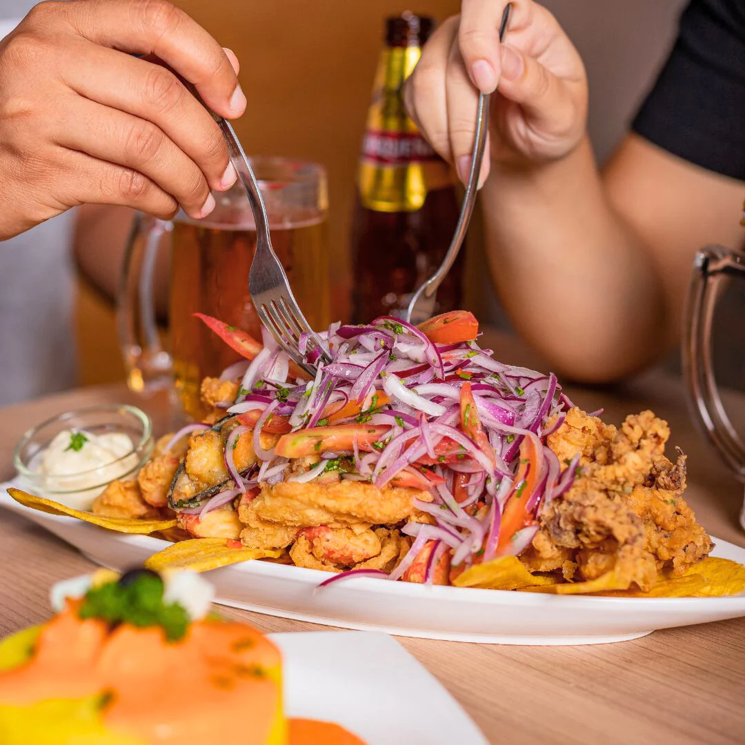 Paga $20 y Consume $40 en Todo el Menú de Comidas y Bebidas en Rico Sabor del Perú – Brisas del Golf - Image 8